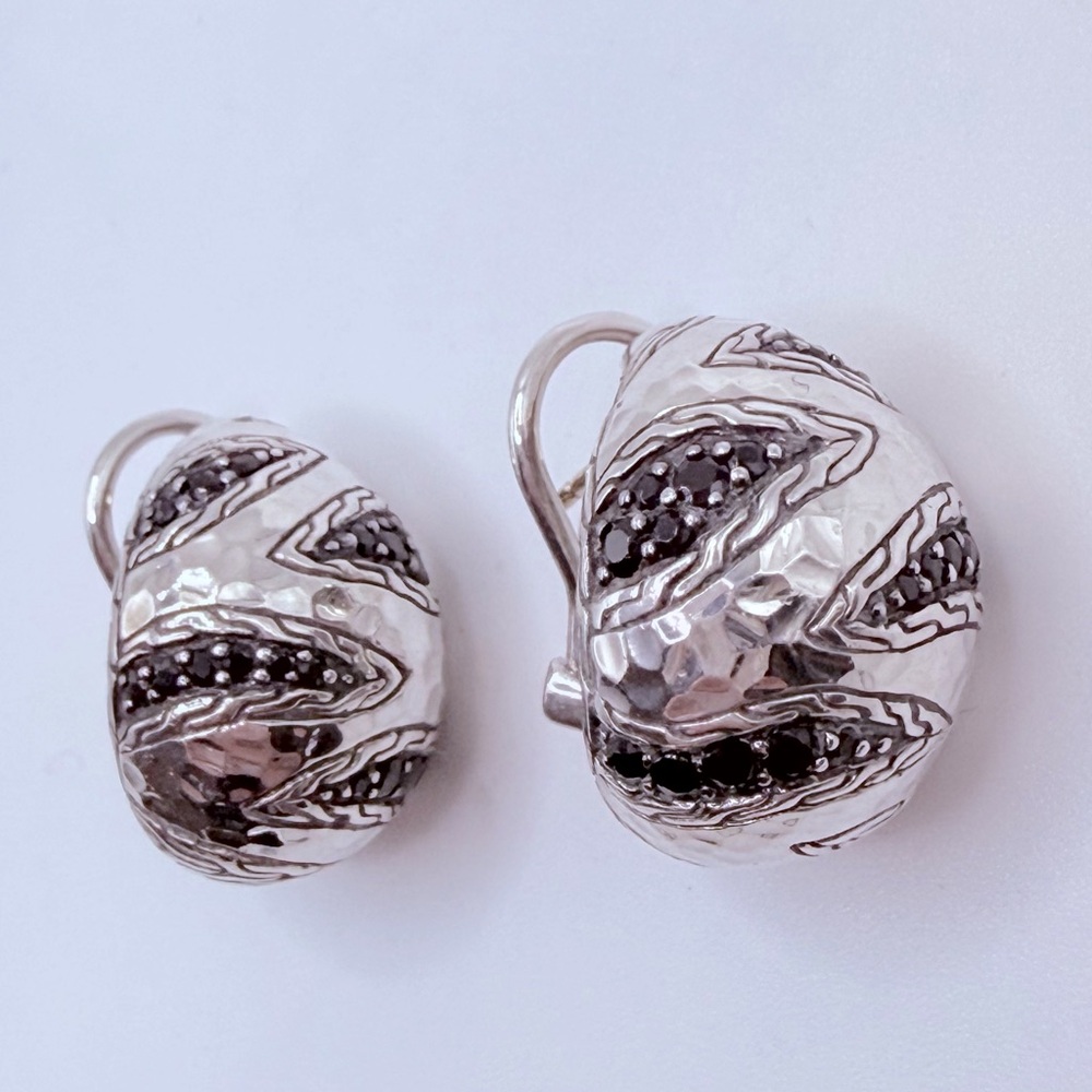 John Hardy Legends Naga Black Sapphire 925 Signed Dome Lever back Earrings 17 gm